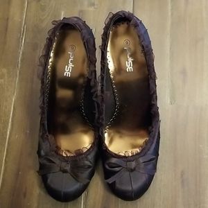 PULSE Dark Brown High Heel Pumps